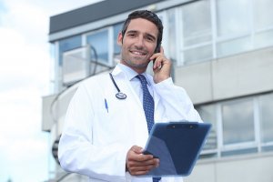 Лечение стеноза гортани – современные виды малоинвазивных операций